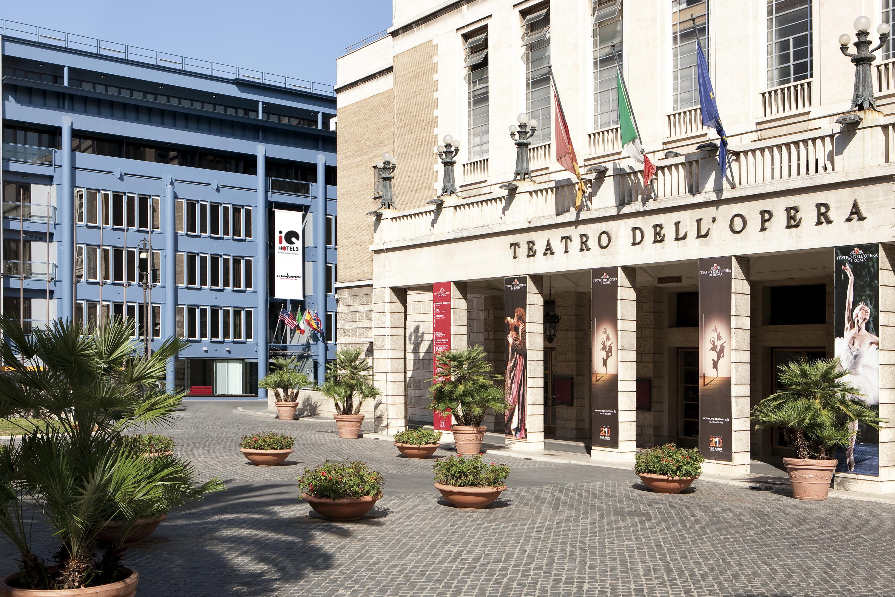 Iq Hotel Roma Exterior photo