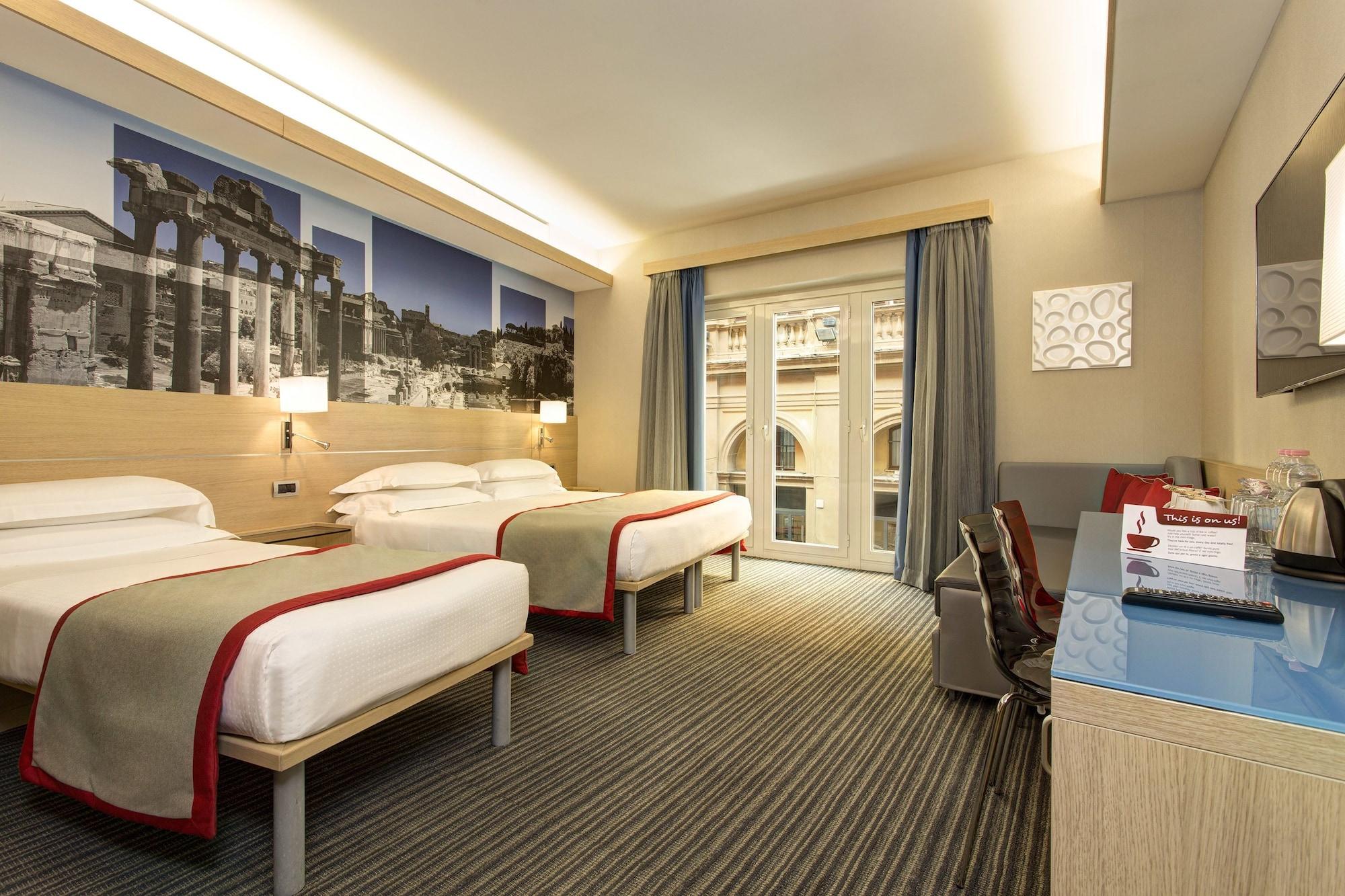 Iq Hotel Roma Exterior photo